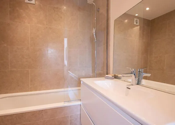 L'elegant L Bright & Views L Shellter * Saint-Tropez